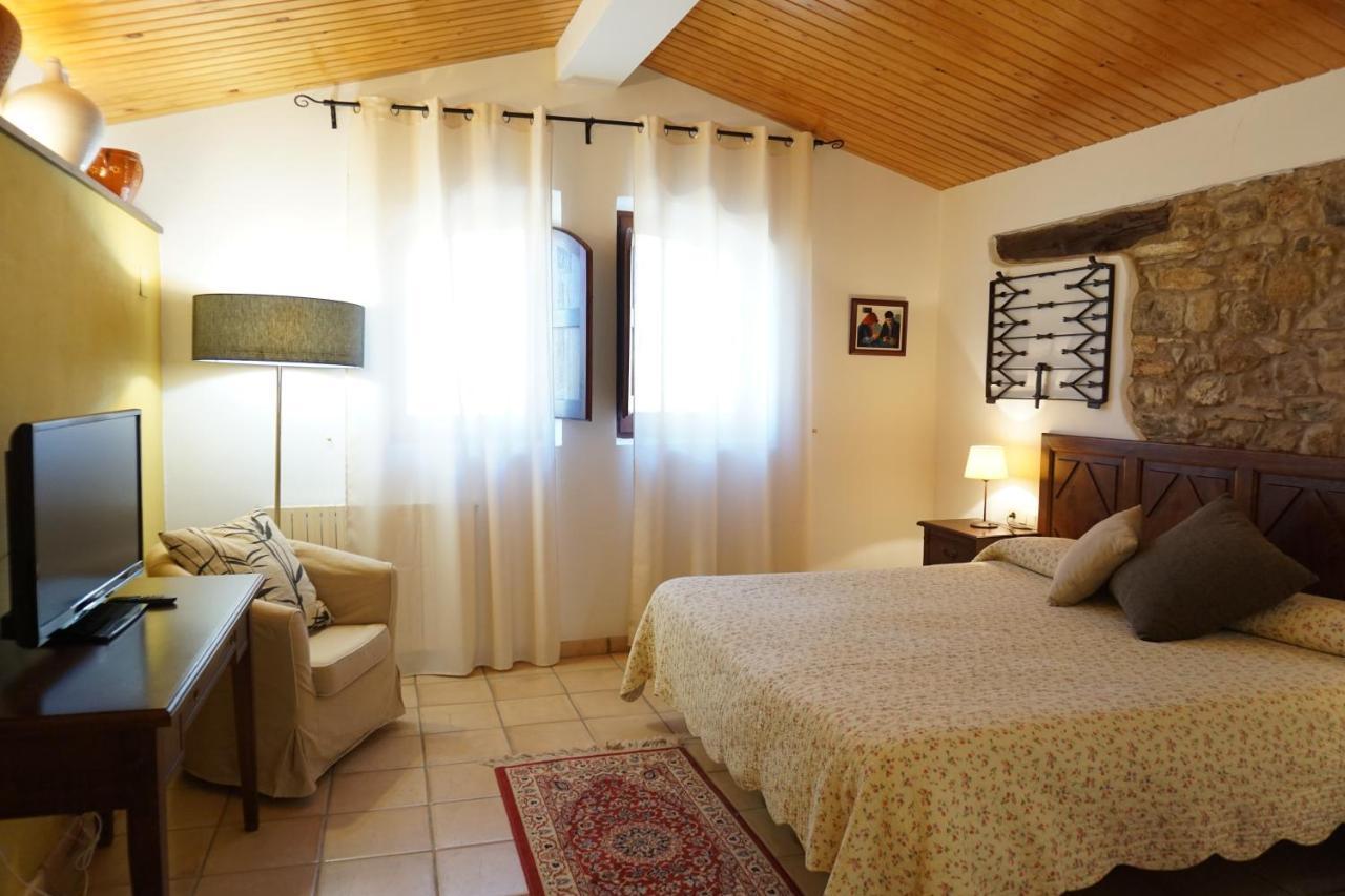 Отель La Sala De Camos Экстерьер фото